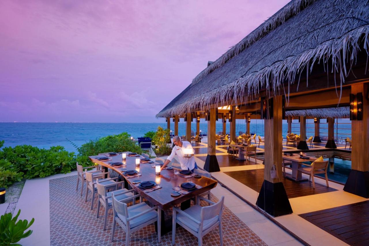 Grand Park Kodhipparu Maldives Hotell Baros Island Eksteriør bilde