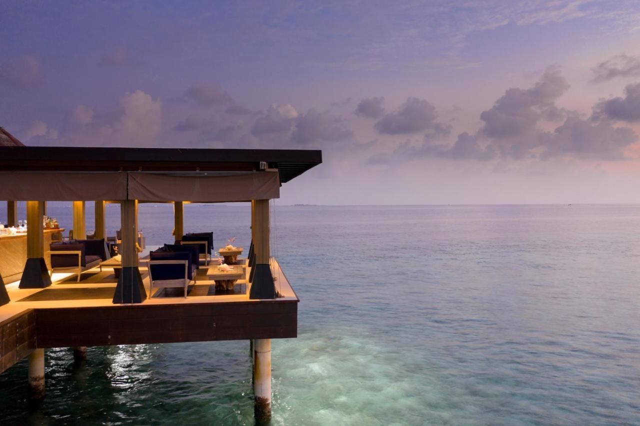 Grand Park Kodhipparu Maldives Hotell Baros Island Eksteriør bilde