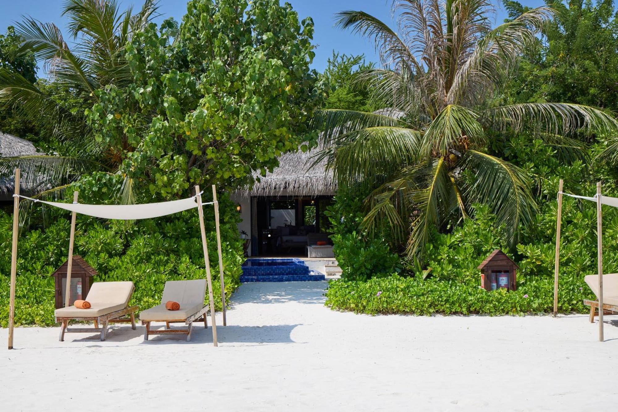 Grand Park Kodhipparu Maldives Hotell Baros Island Eksteriør bilde